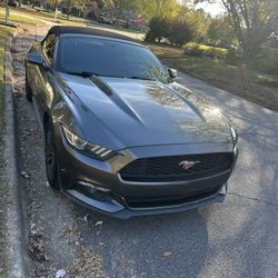 2016 Ford Mustang Ecoboost Convertible 