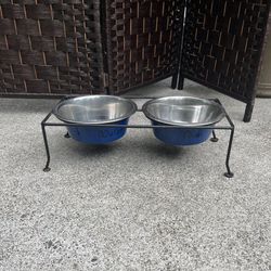 dog feeder stand
