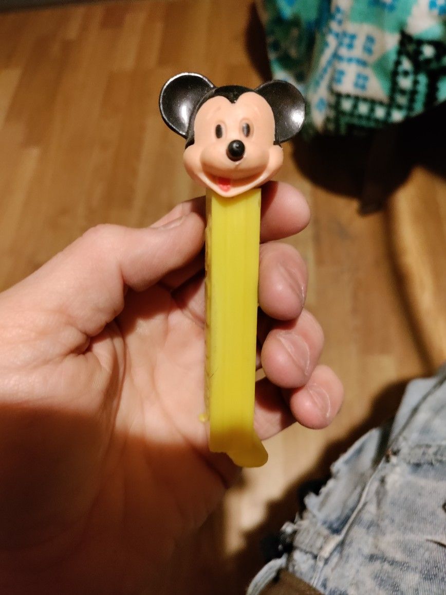 Walt Disney Productions Mickey Mouse Pez Dispenser 
