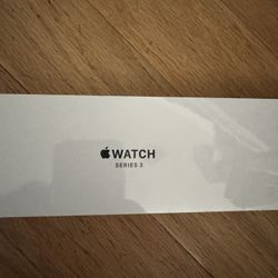 Apple Watch Series 3 38mm Space Gray Aluminum Black Sport (GPS)