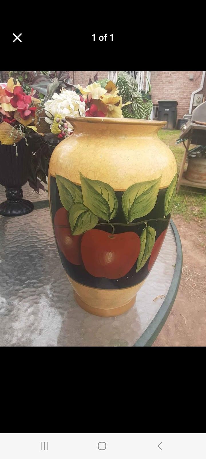 Decorative vase 14inches in height $25 FINAL PRICE