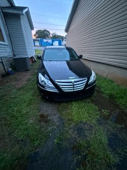 2013 Hyundai Genesis