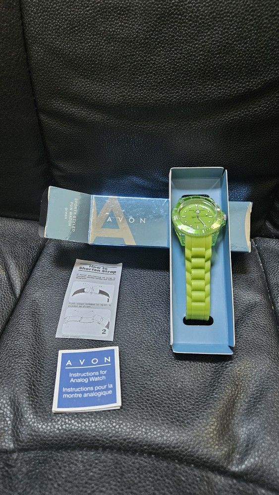 NIB Lime Green Sporty Fun Watch By Avon $20 OBO