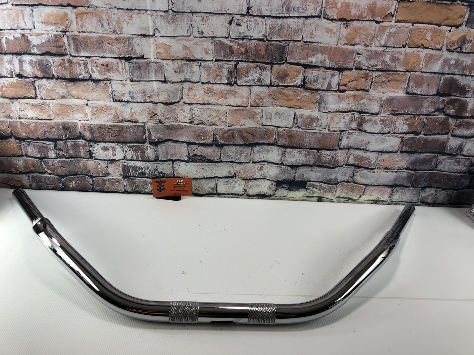 OEM Harley Davidson Chubby 1 1/4’Beach Bars #56760-04 Dealer Take Off”s