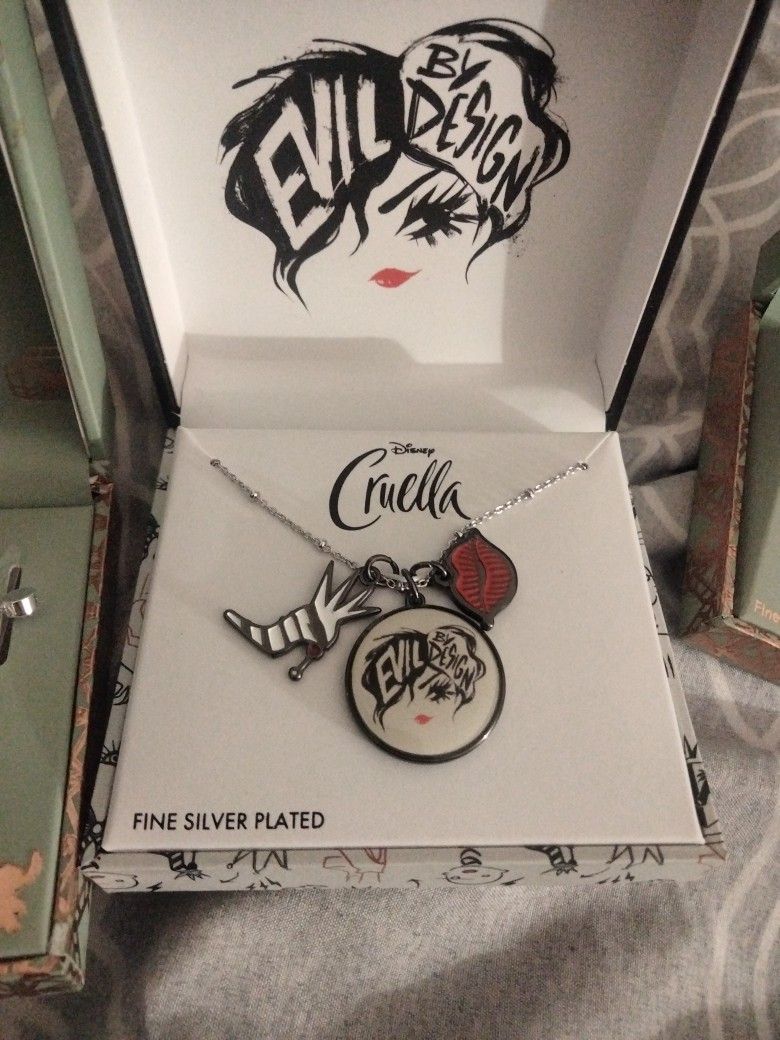 Cruella Necklace
