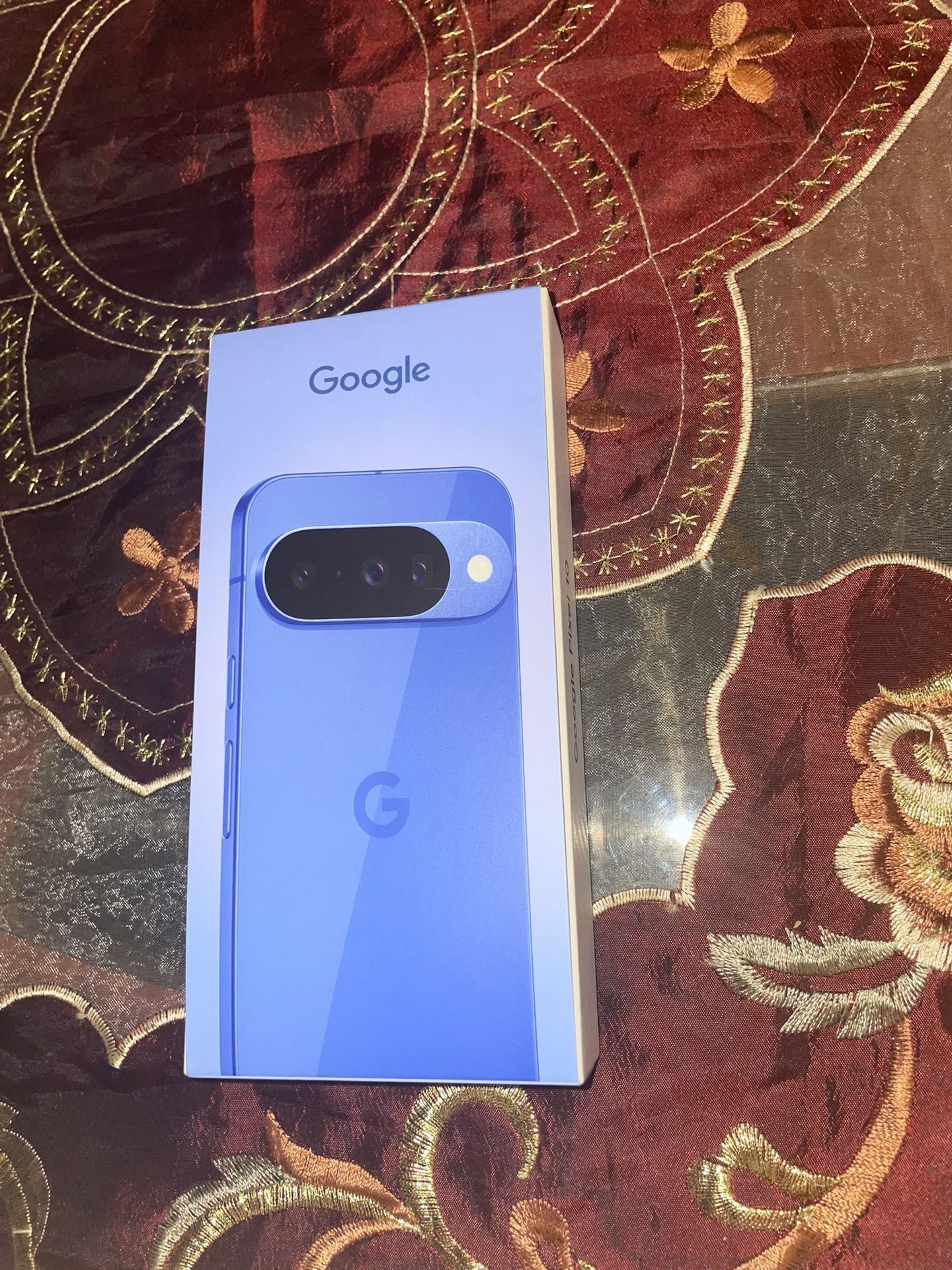 Boxed Pixel 10 Indigo 128gb (T-Mobile)