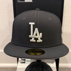 Los Angeles Dodgers New Era Fitted Hat