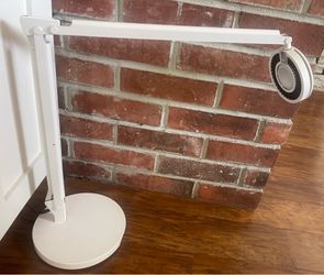Steelcase white desk lamp