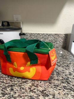 Grocery Outlet Halloween Pumpkin Insulated Lunch Bag