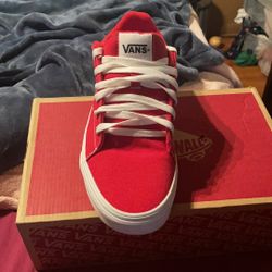 Vans 30$ 