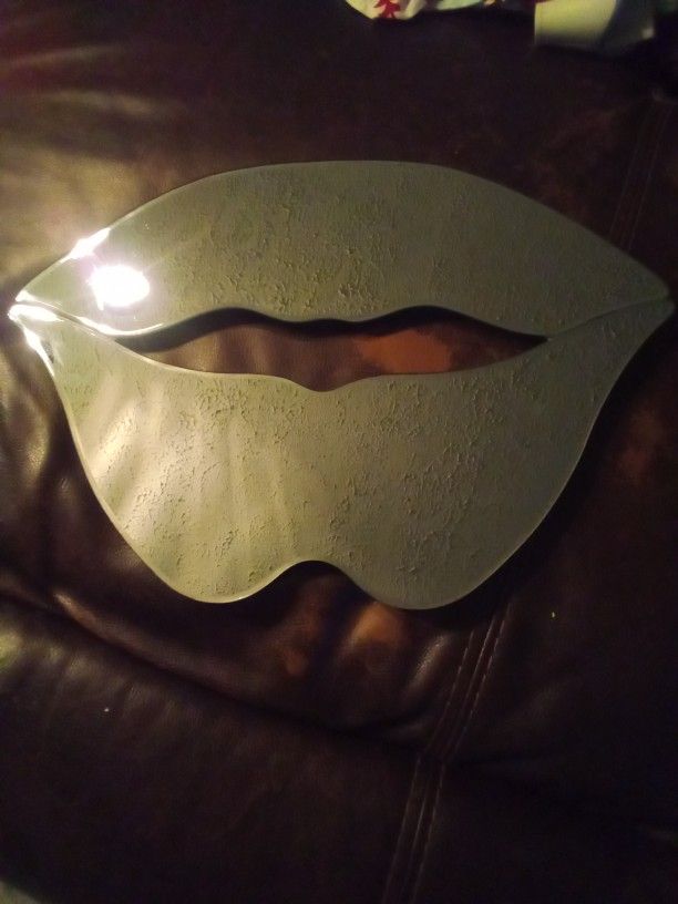 Mirror Lips,$20,,,It's 13 1/2 In Tall And 19 1/2 In Wide