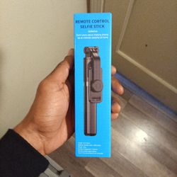 Selfie Stick/Tripod Stand 