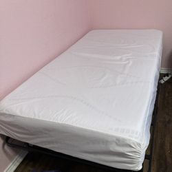 Serta 10” Perry Gel Twin Mattress With Frame And Cover