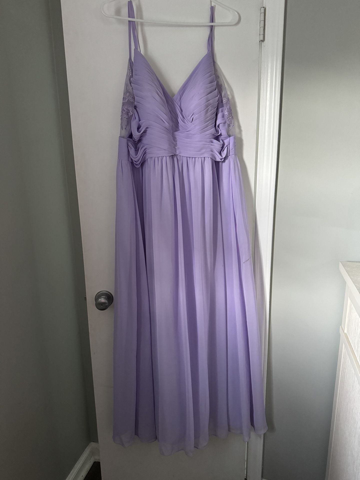Lilac Bridesmaid/Prom Dress
