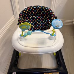 Walker - Smart Step By baby Trend 