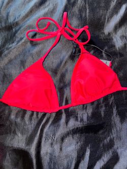 Fashion Nova Red Triangle Bikini Top – NWT Size Small