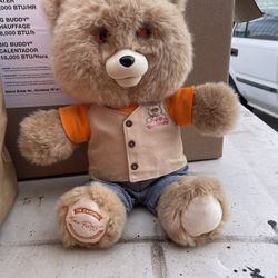 Teddy Ruxpin – 2017 Version (Tested & Works) – Includes Charger