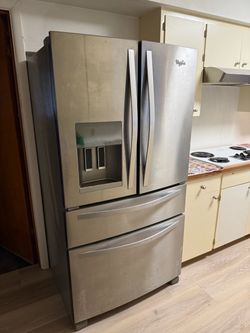 Whirlpool refrigerator