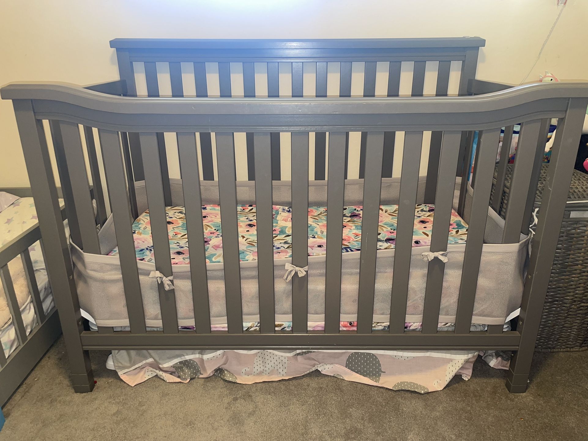 Sorelle Palisades Crib