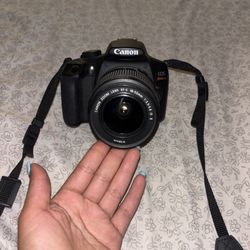Canon EOS Rebel T6