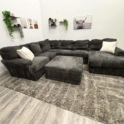 Mammoth Sectional Couch - Free Delivery 