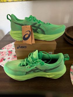 ASICS Novablast 5 Ekiden Green