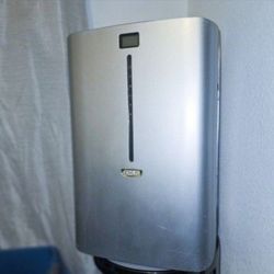 Idylis 12,000 BTU Portable Air Conditioner and Humidifier, Model 416710