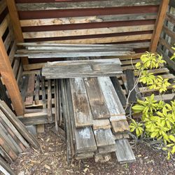 Free Reclaimed fence lumber and wood