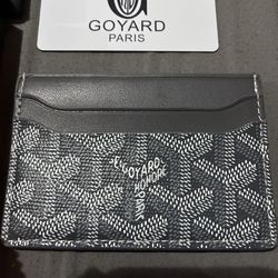 Black and White Multiple Slot Card Holder