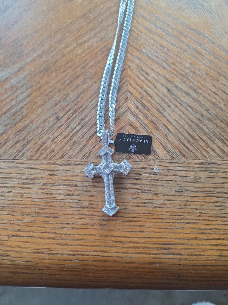 Mens 24inch 4mm Gucci Chain And Cross