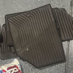 2023 Telluride All Weather Floor Mats 