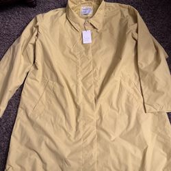 Woman’s Rain Jacket Water 💦  Resistance Size XL
