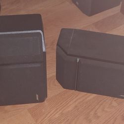 Bose Bookshelf Speakers