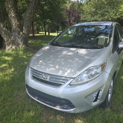 2015 Ford Fiesta