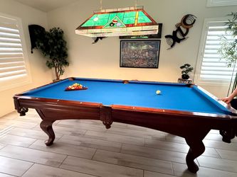 8 Ft Pool Table šµ MUST GOšµ