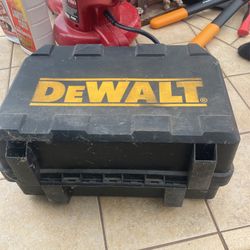Dewalt Sender