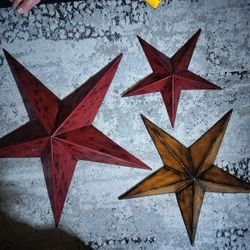 3 Metal Stars Wall Decor