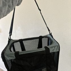 Dog Carrier 