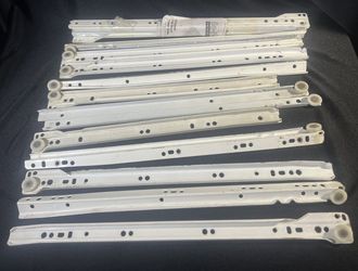 Upgrade your kitchen with these European side mount drawer slides model D663. The slides are made of stamped steel material and come in a pack of 7 pa