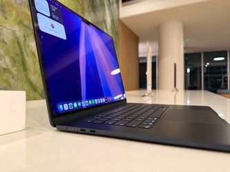 Apple MacBook Air 15” M5 (2026) 1TB STORAGE