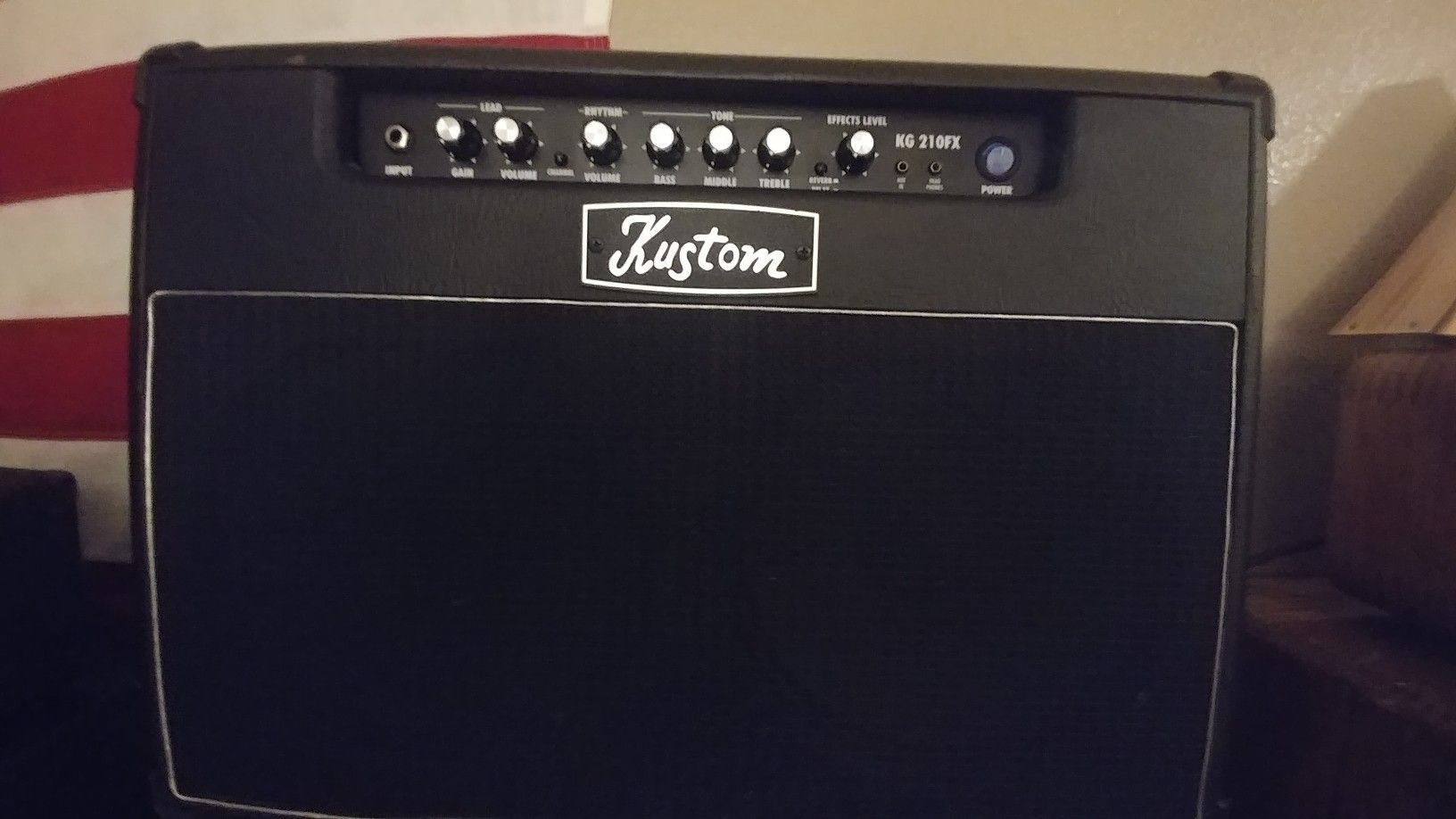 Kustom kg210fx guitar amplifier price just lowered.