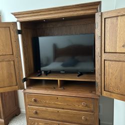 Kincaid Wood Armoire 
