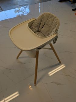 Lalo Baby High Chair Wood With Fabric Seat Cover