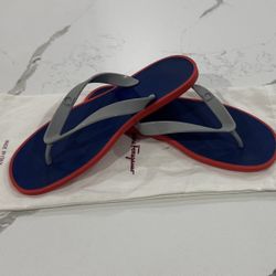 Salvatore Ferragamo Men’s 8 M Rubber Sandals/Flip flops w/Dust Bag.