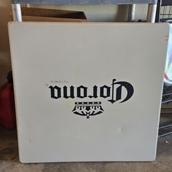 Metal Table & Chairs