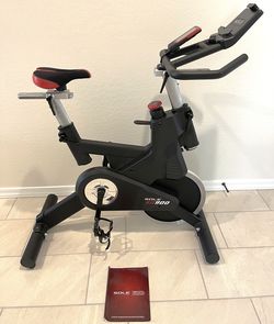 Sole SB900 Spin Bike Cycle Trainer Exercise Bicycle Workout Indoor Stationary Gym Studio Spinner