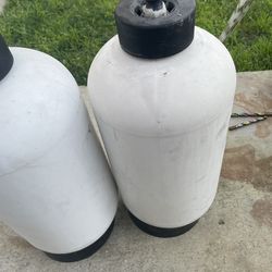 2 water tanks