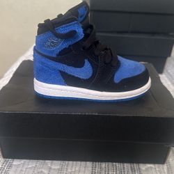 Baby Shoe