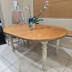 **Dining TABLE 3 SIZES (2 leafs)