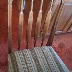 4 Seat Dining Set Great Condition 